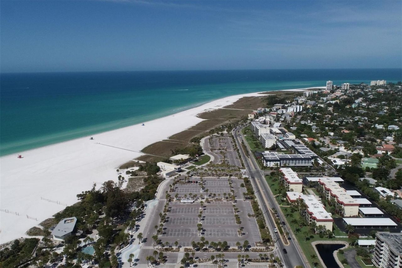 5800 Hollywood Boulevard, Unit 312, Sarasota, FL 34231 Photo