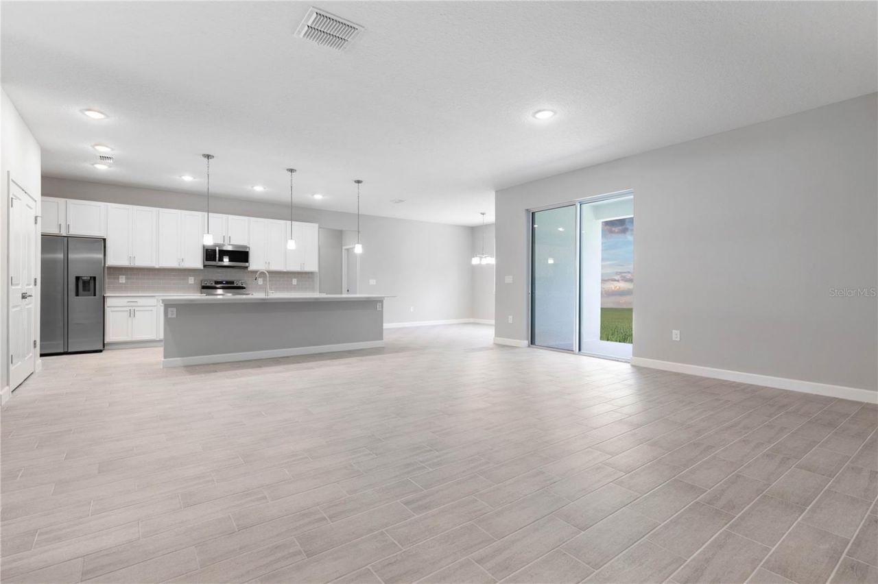 3518 NW 44th Place, Cape Coral, FL 33993 Photo