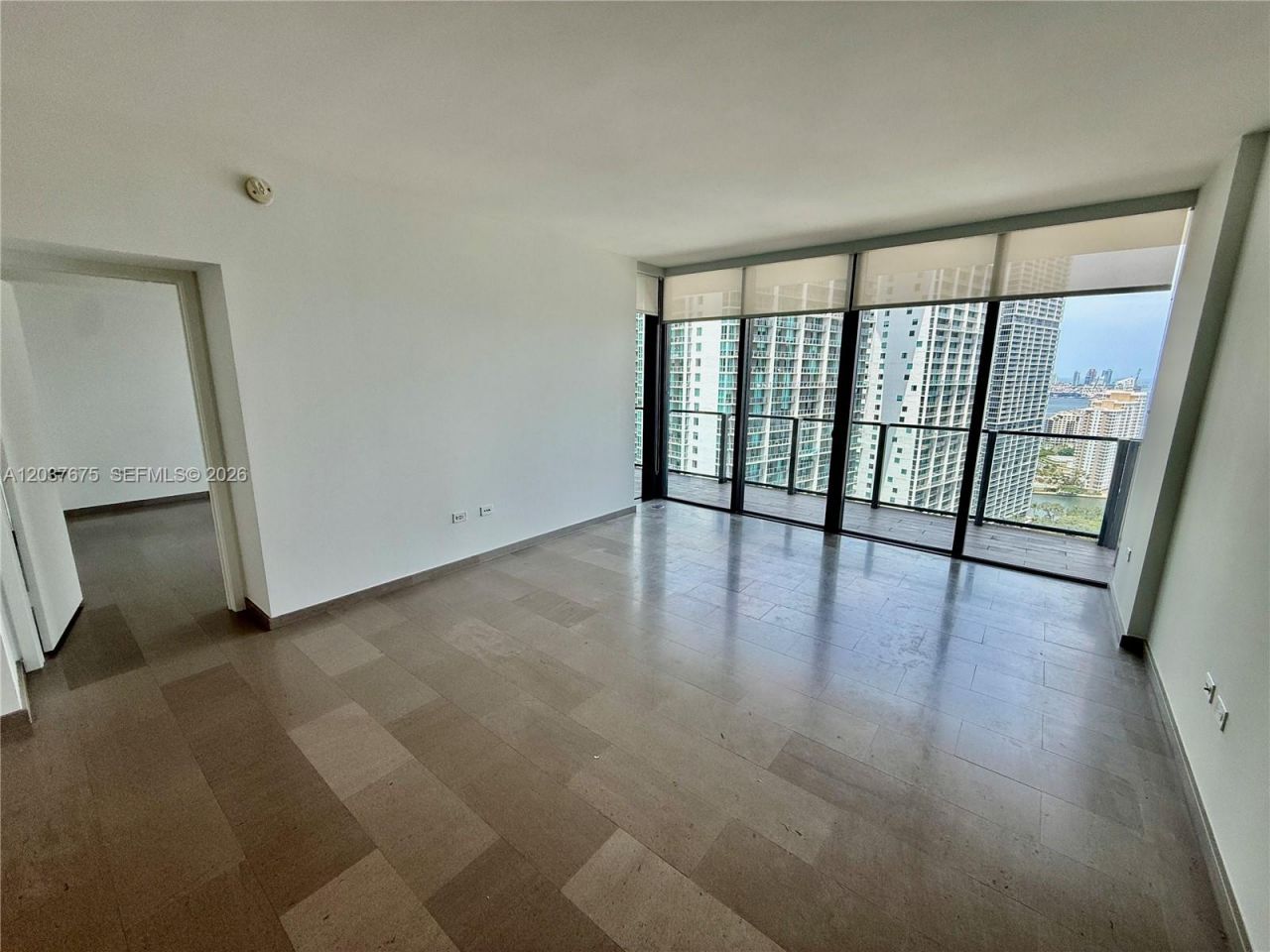68 SE 6th St , Unit 2707, Miami, FL 33131 Photo