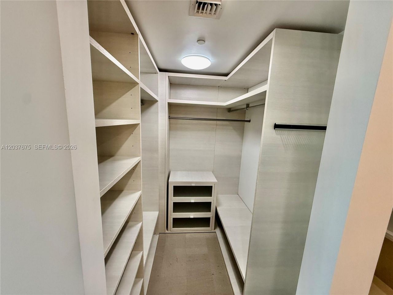 68 SE 6th St , Unit 2707, Miami, FL 33131 Photo