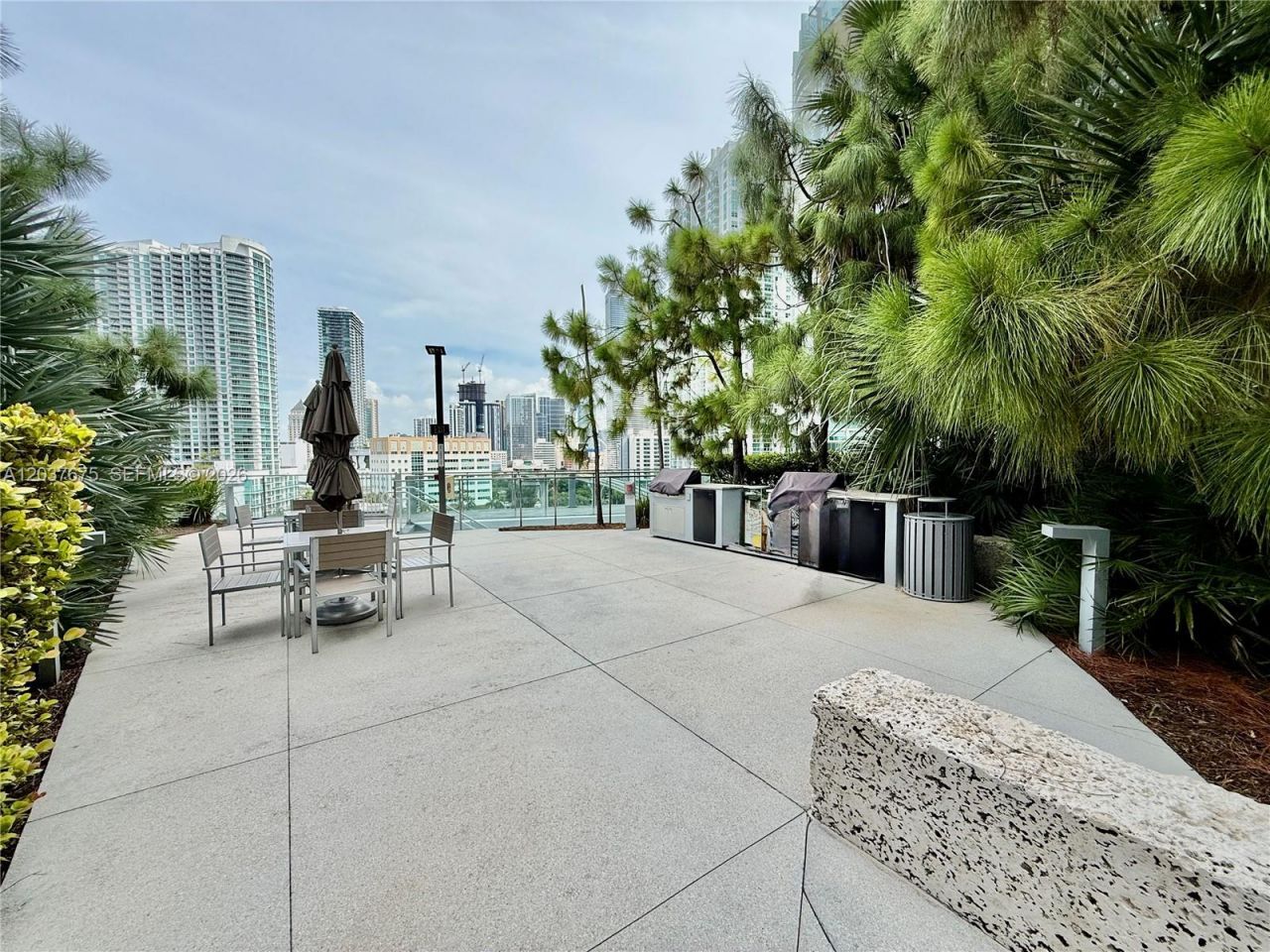68 SE 6th St , Unit 2707, Miami, FL 33131 Photo