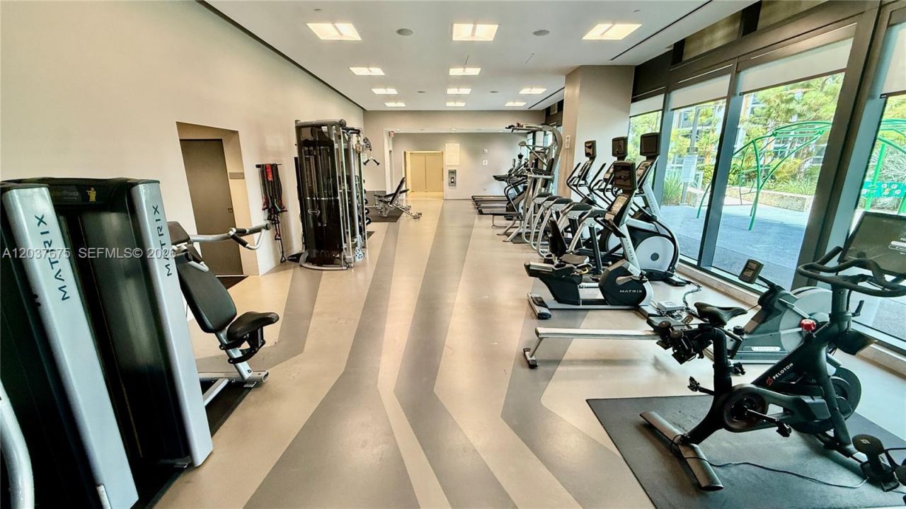 68 SE 6th St , Unit 2707, Miami, FL 33131 Photo