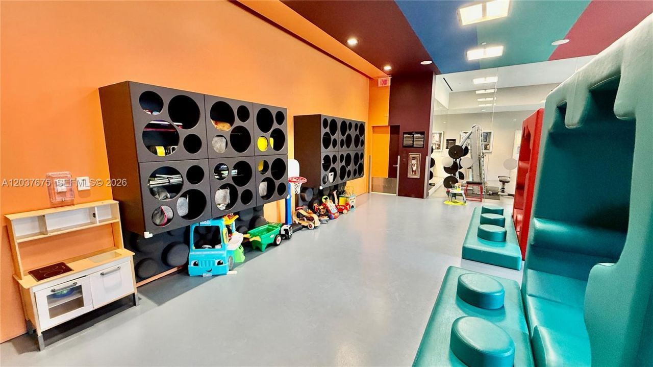 68 SE 6th St , Unit 2707, Miami, FL 33131 Photo