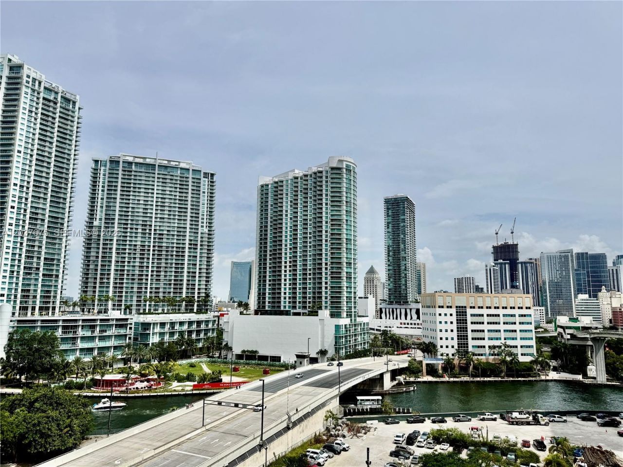 68 SE 6th St , Unit 2707, Miami, FL 33131 Photo