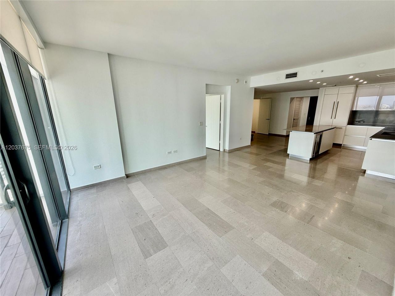 68 SE 6th St , Unit 2707, Miami, FL 33131 Photo