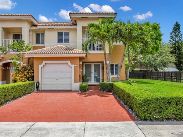 16292 SW 57th Ln , Miami, FL 33193
