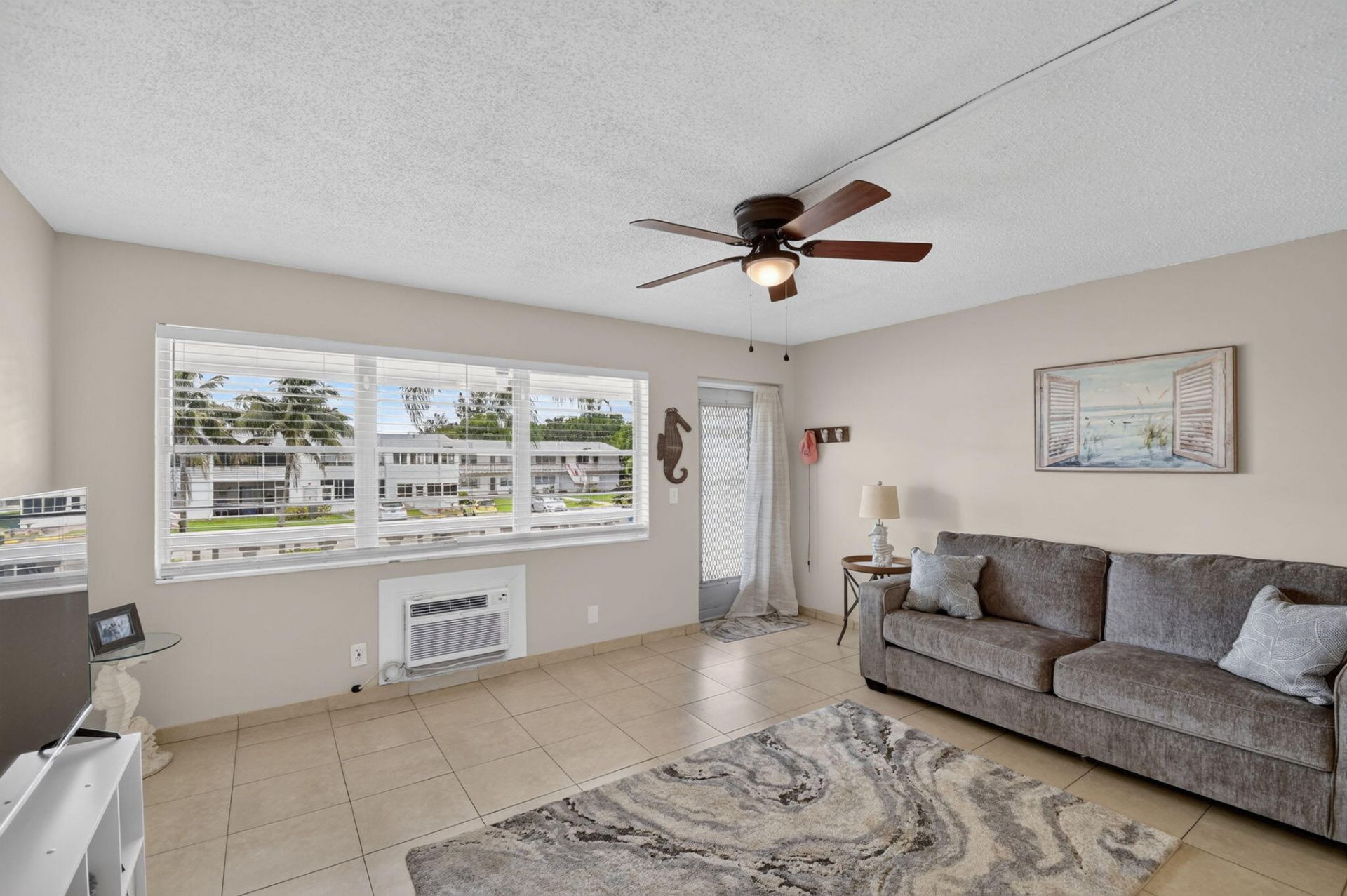 16 Sussex A, West Palm Beach, FL 33417 Photo