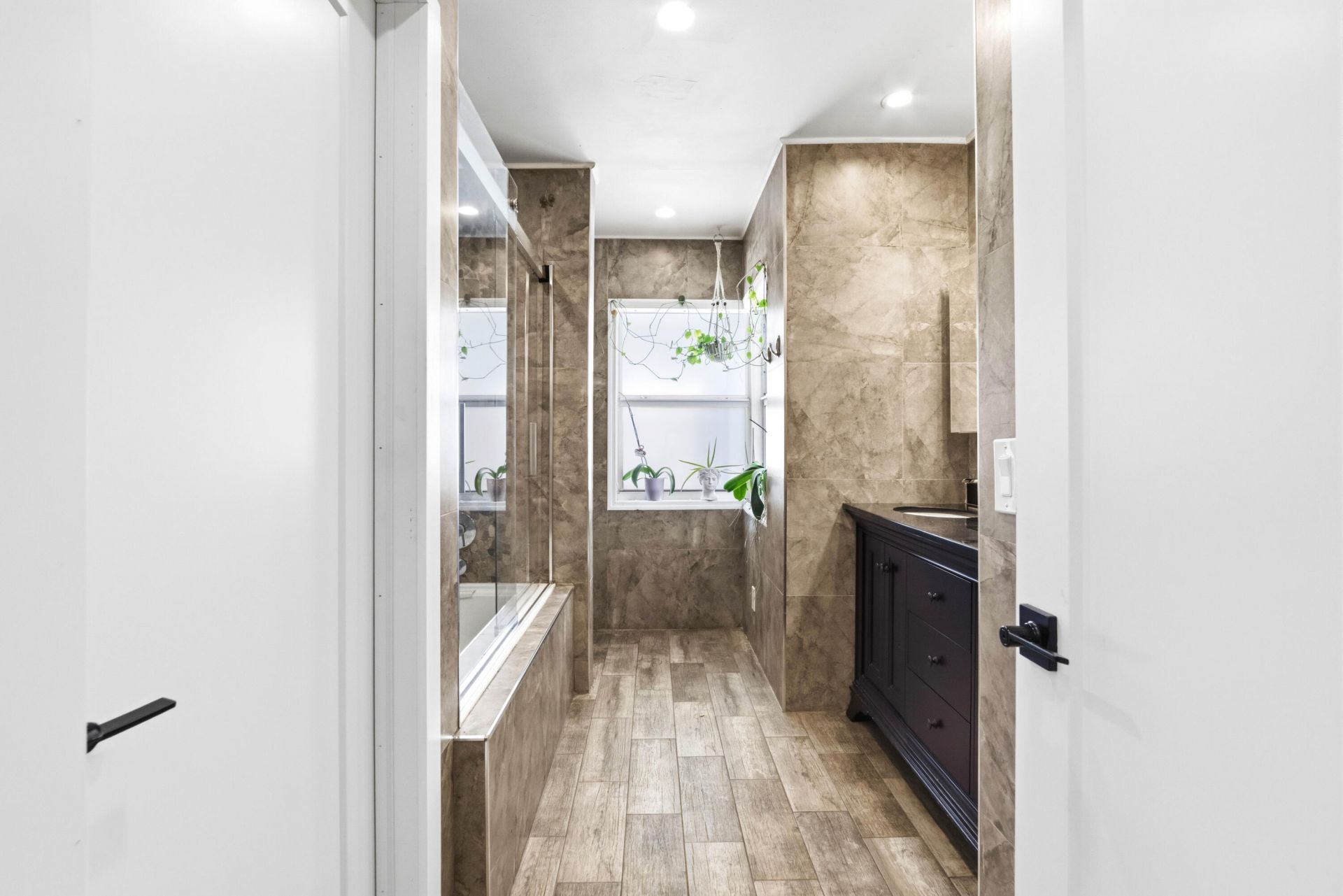 1400 NE 17th Avenue, Fort Lauderdale, FL 33304 Photo