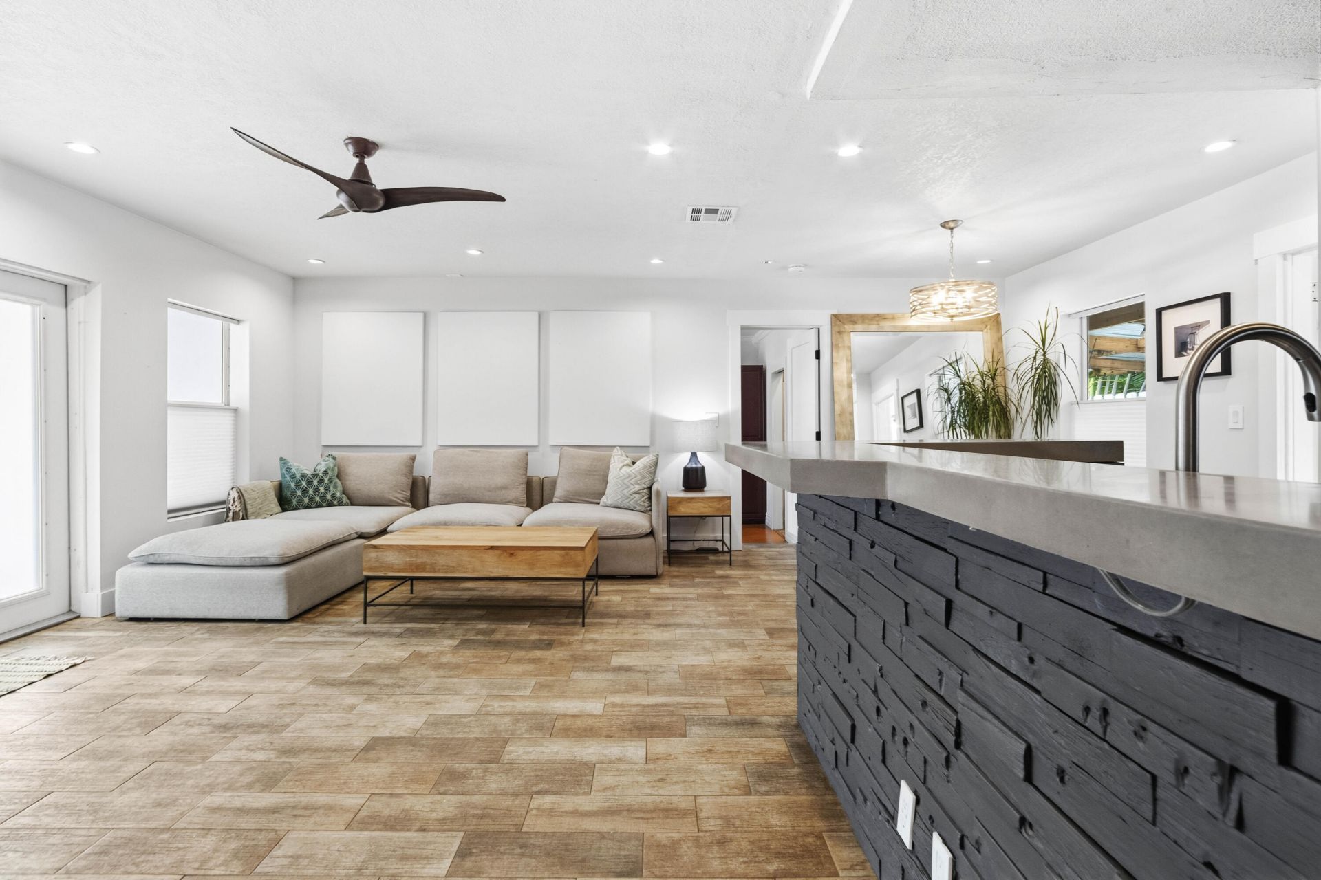 1400 NE 17th Avenue, Fort Lauderdale, FL 33304 Photo