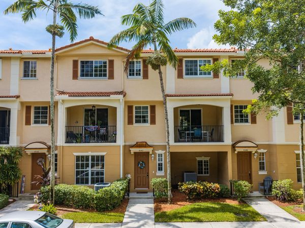 4542 Danson Way, Delray Beach, FL 33445