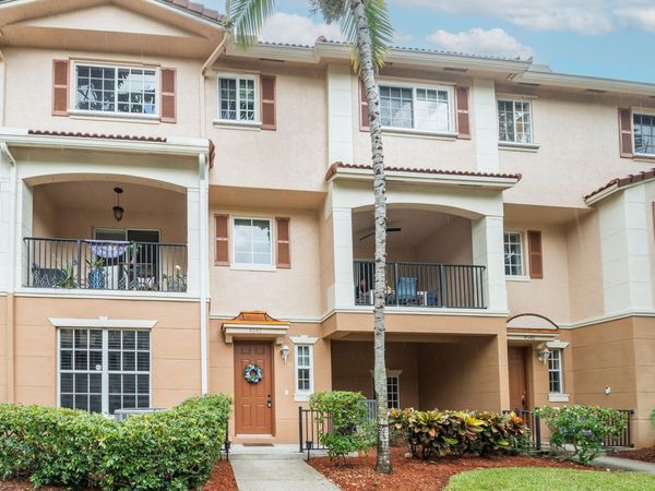 4542 Danson Way, Delray Beach, FL 33445