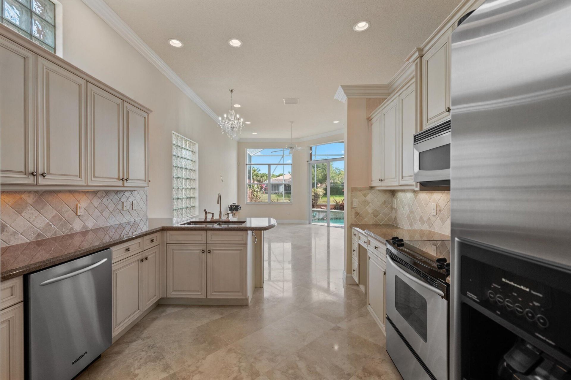 8887 Via Prestigio W, Wellington, FL 33411 Photo