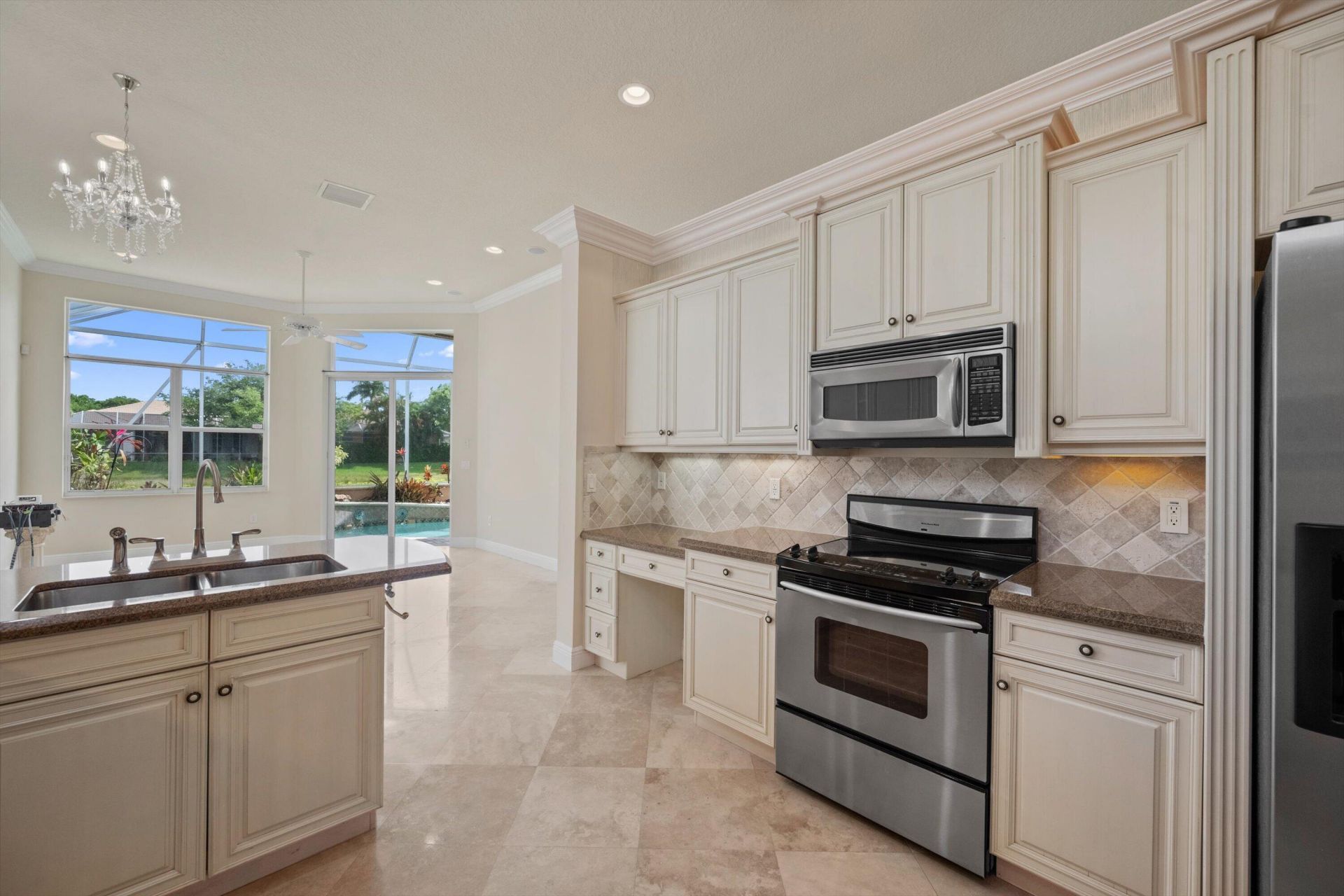 8887 Via Prestigio W, Wellington, FL 33411 Photo