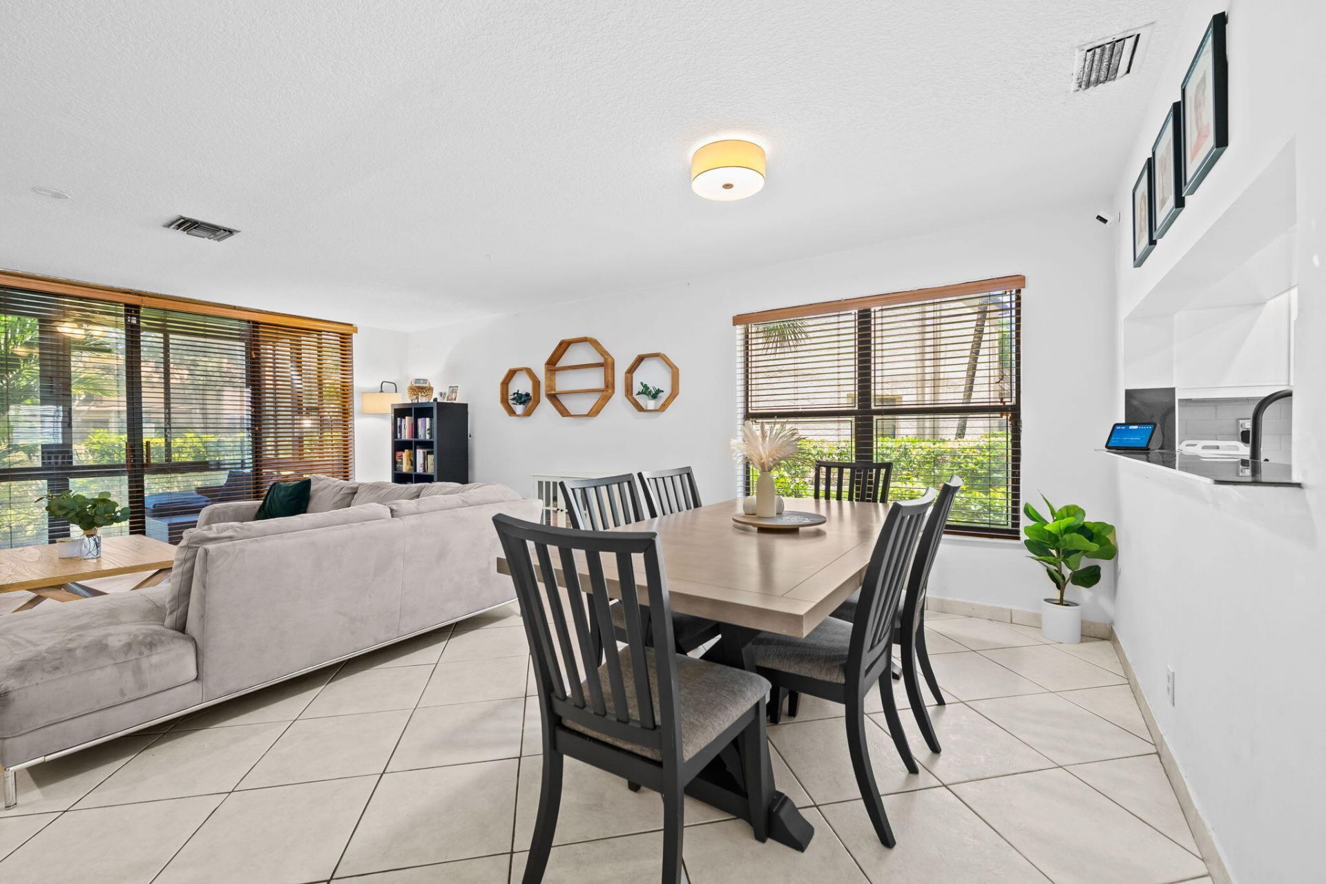 3952 Cocoplum Circle, Unit 3646, Coconut Creek, FL 33063 Photo