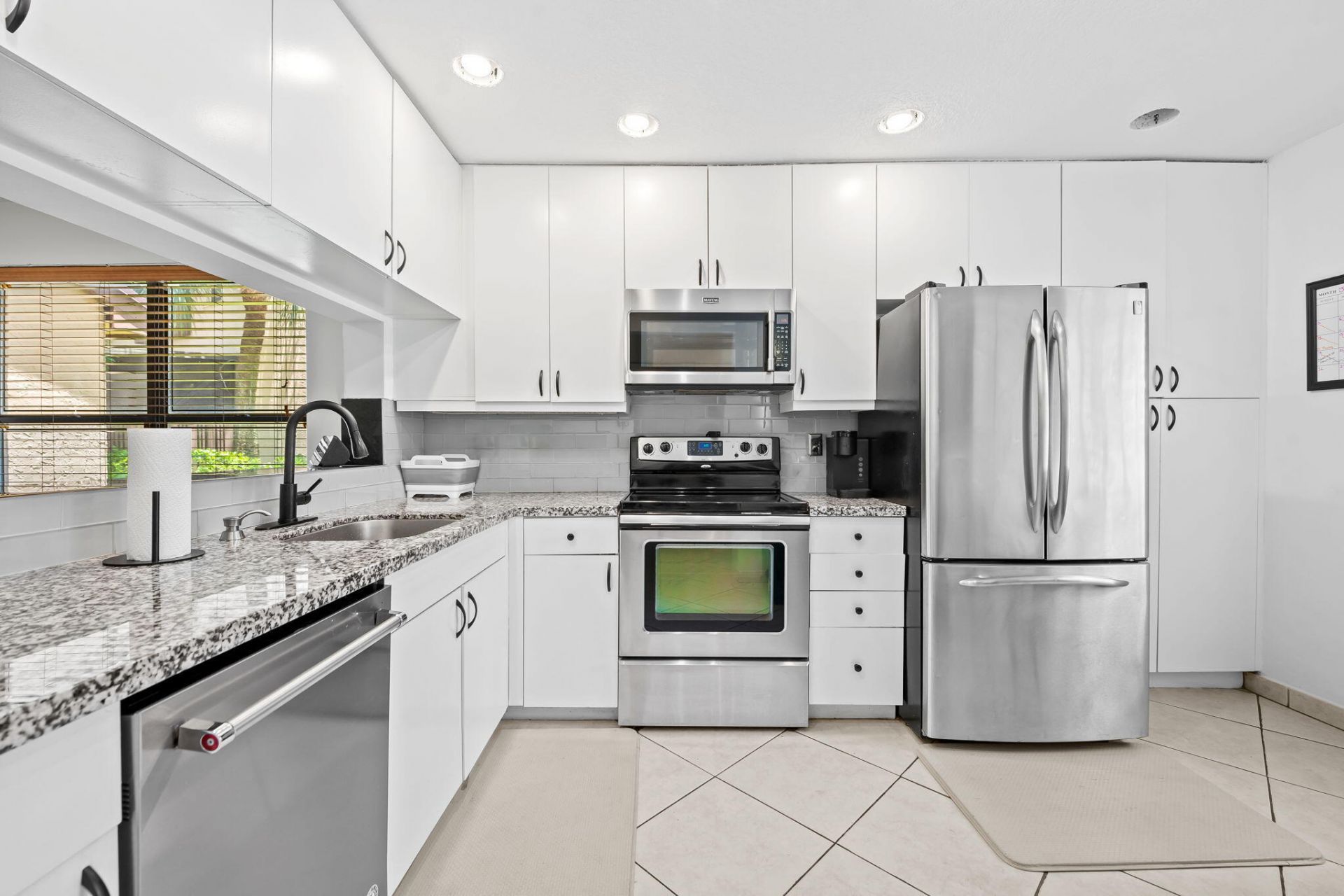 3952 Cocoplum Circle, Unit 3646, Coconut Creek, FL 33063 Photo