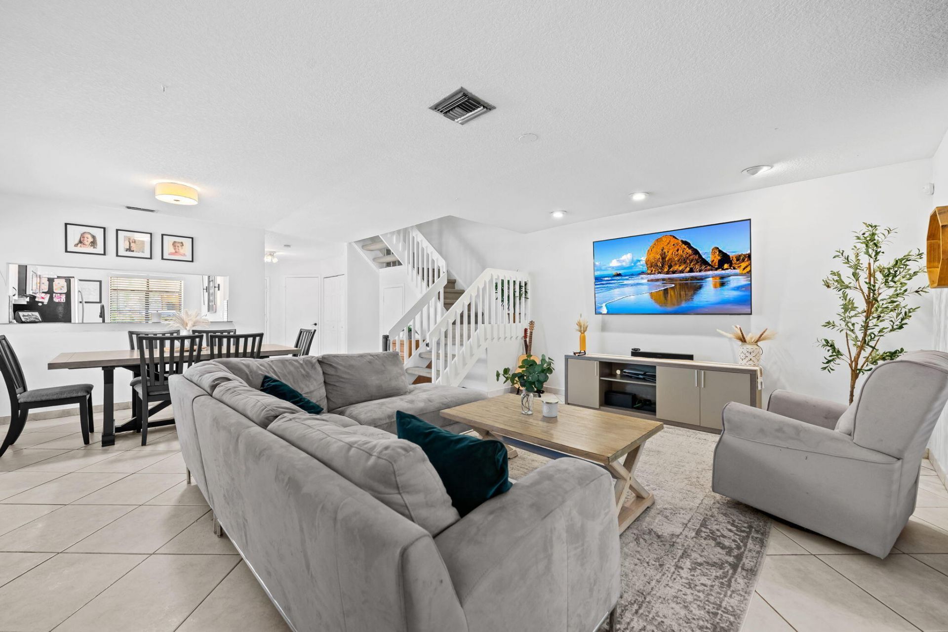 3952 Cocoplum Circle, Unit 3646, Coconut Creek, FL 33063 Photo