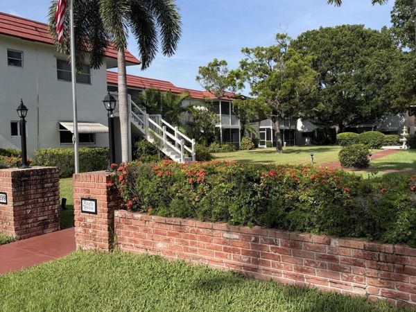 899 SE 2nd Avenue, Unit 206, Deerfield Beach, FL 33441