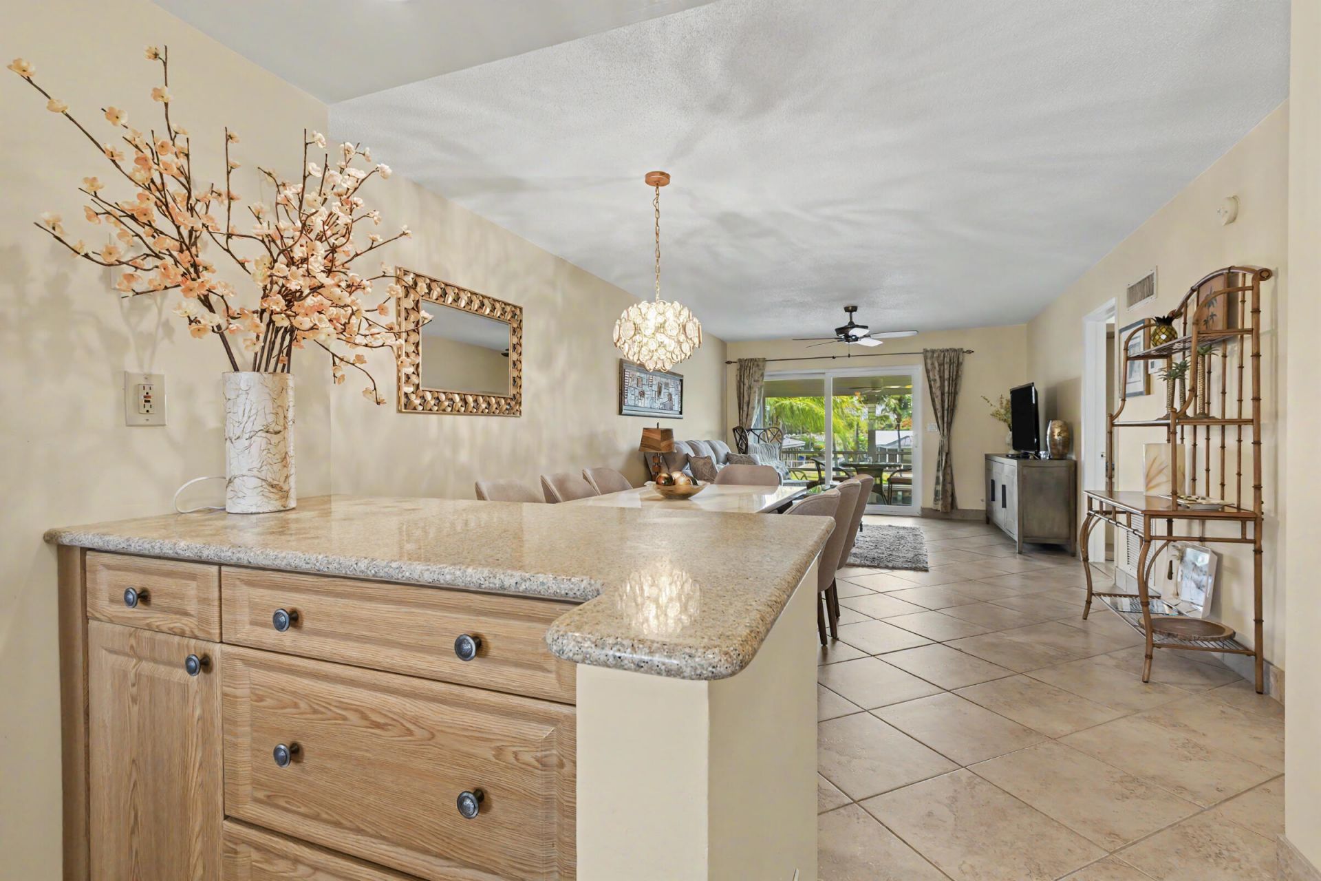 298 SE 6th Avenue, Unit 18, Pompano Beach, FL 33060 Photo
