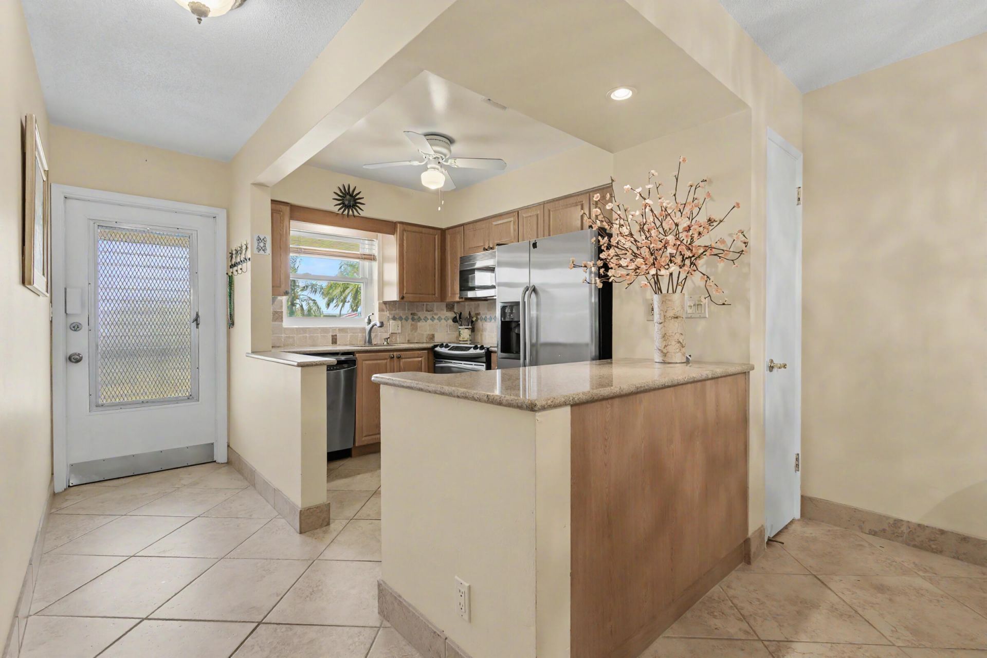298 SE 6th Avenue, Unit 18, Pompano Beach, FL 33060 Photo