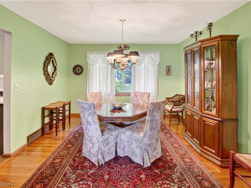 8402 Edge Lake Oval , Northfield, OH 44067 Photo 14
