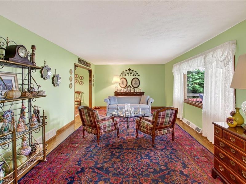 8402 Edge Lake Oval , Northfield, OH 44067 Photo 16