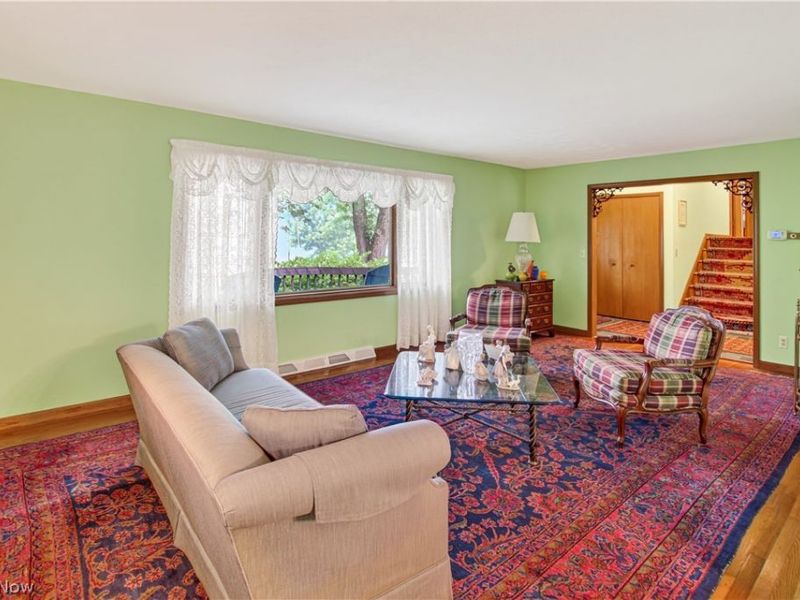 8402 Edge Lake Oval , Northfield, OH 44067 Photo 18