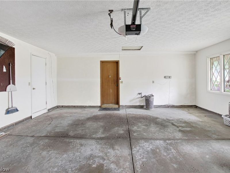 8402 Edge Lake Oval , Northfield, OH 44067 Photo 45