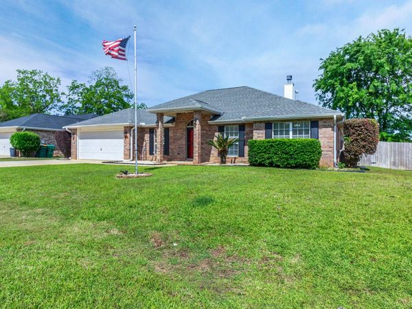 3175 Border Creek Road, Crestview, FL 32539
