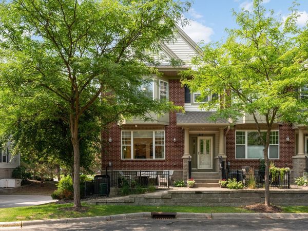11343 Stratton Avenue, Unit 214, Eden Prairie, MN 55344