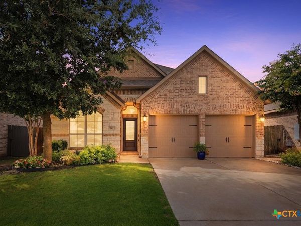 361 Lacey Oak Loop Loop, San Marcos, TX 78666