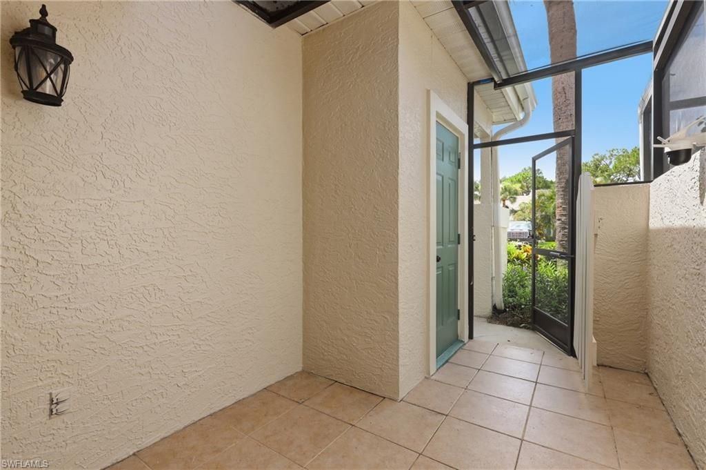 81 Emerald Woods Dr, Unit M3, Naples, FL 34108 Photo