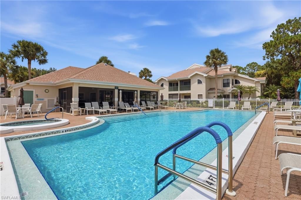81 Emerald Woods Dr, Unit M3, Naples, FL 34108 Photo
