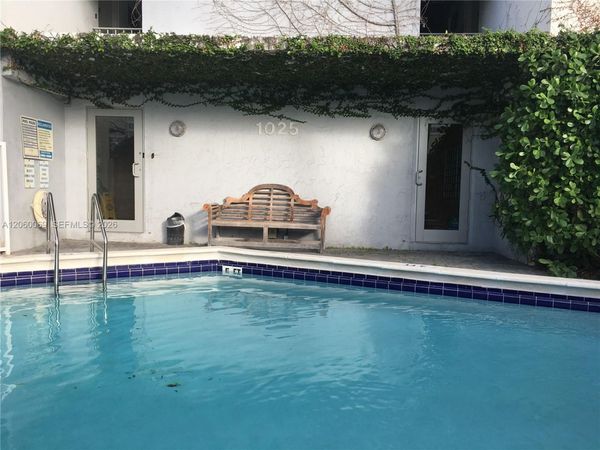 1025 ALTON RD, Unit 504, Miami Beach, FL 33139