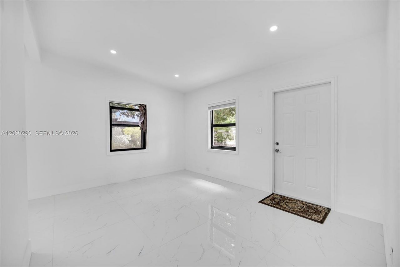16410 NW 22nd Ct, Miami Gardens, FL 33054 Photo
