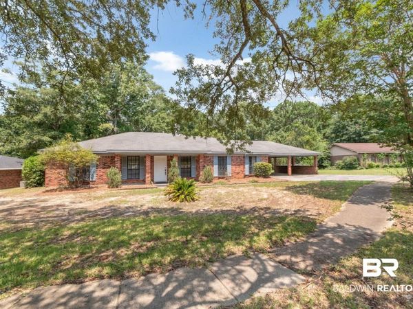 5812 Fern Valley Road, Mobile, AL 36609
