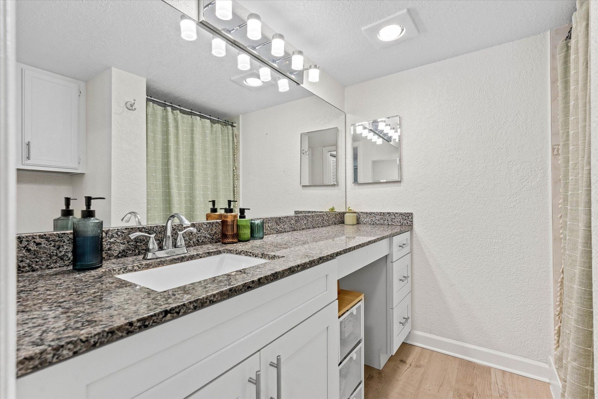 21 Royal Palm Way, Unit 1050, Boca Raton, FL 33432 Photo