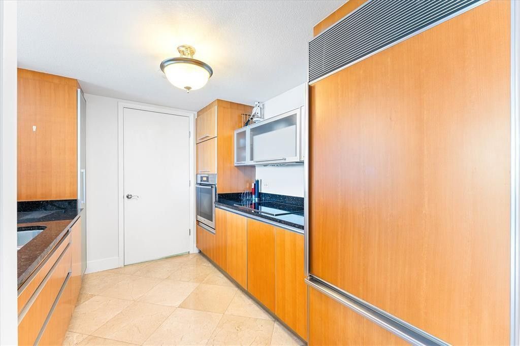 17201 Collins Avenue, Unit 805, Sunny Isles Beach, FL 33160 Photo