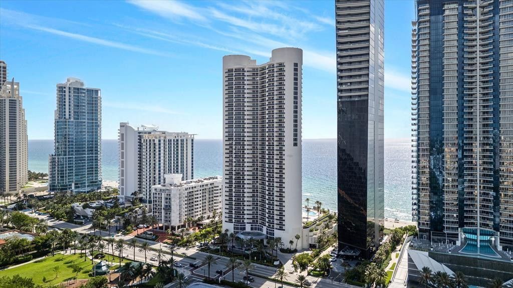 17201 Collins Avenue, Unit 805, Sunny Isles Beach, FL 33160 Photo