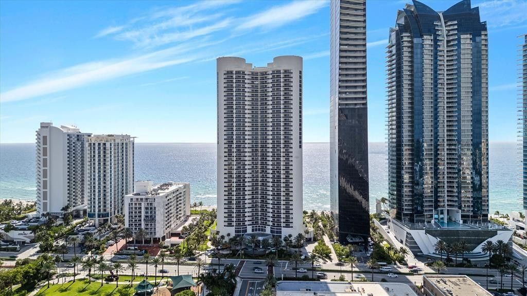 17201 Collins Avenue, Unit 805, Sunny Isles Beach, FL 33160 Photo