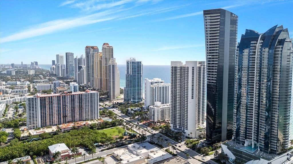 17201 Collins Avenue, Unit 805, Sunny Isles Beach, FL 33160 Photo
