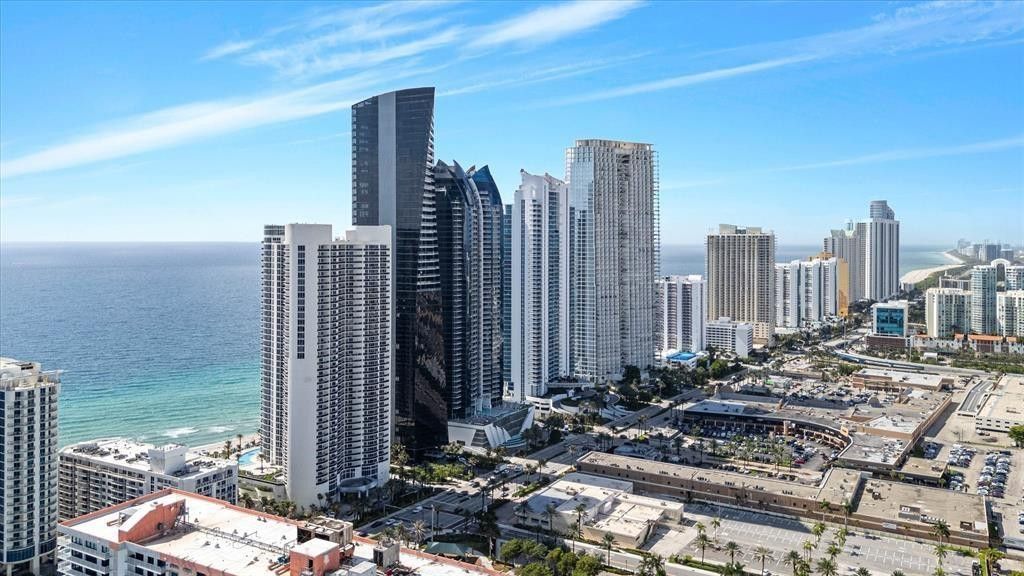 17201 Collins Avenue, Unit 805, Sunny Isles Beach, FL 33160 Photo