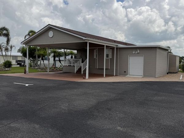 13811 NE 124th Avenue, Unit 146, Okeechobee, FL 34974