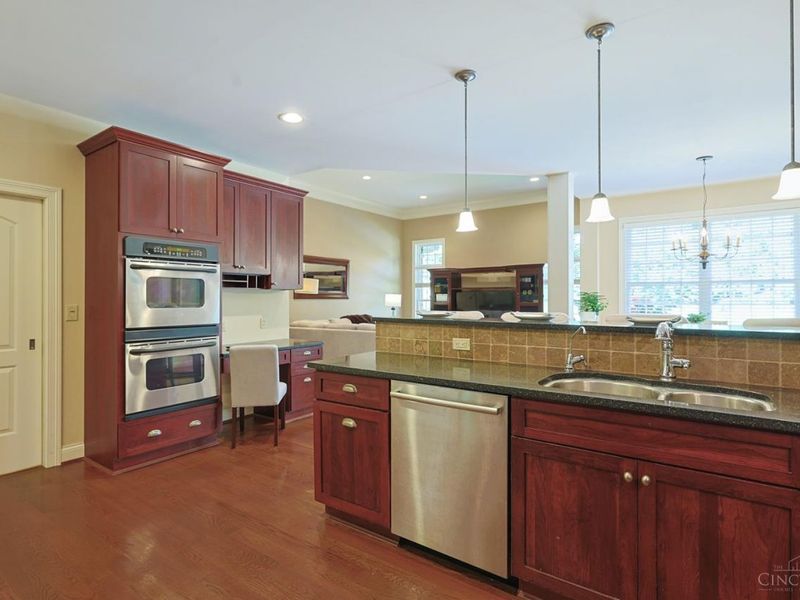 8000 Chinquapin Lane, Indian Hill, OH 45243 Photo 24