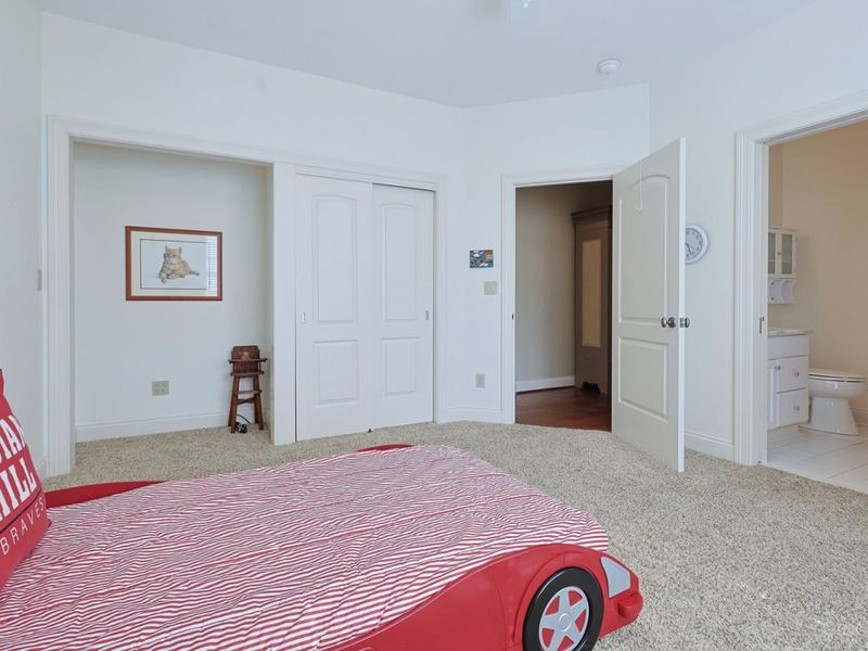8000 Chinquapin Lane, Indian Hill, OH 45243 Photo 30