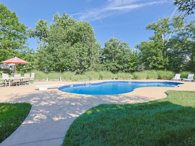 8000 Chinquapin Lane, Indian Hill, OH 45243 Photo 47