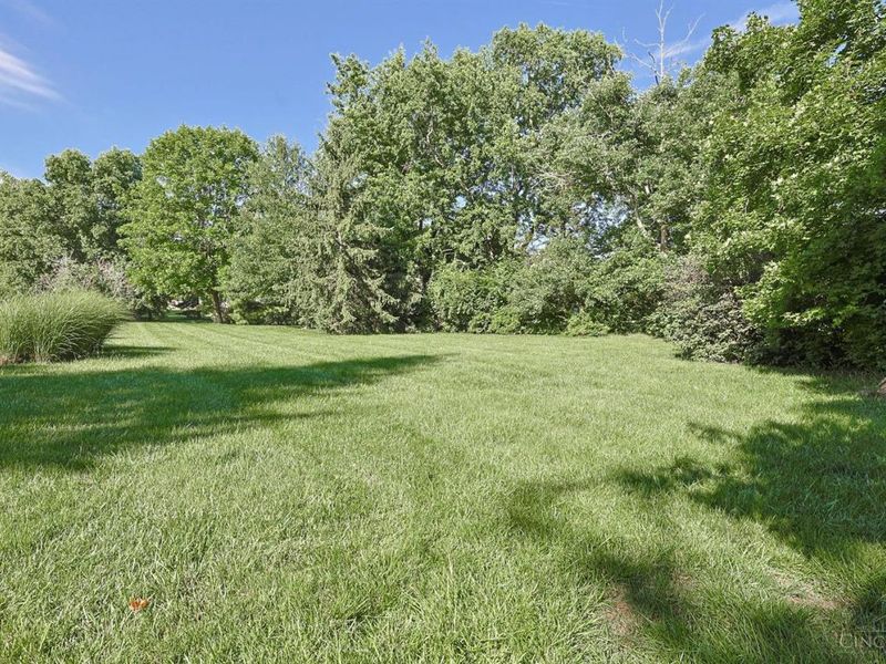 8000 Chinquapin Lane, Indian Hill, OH 45243 Photo 51