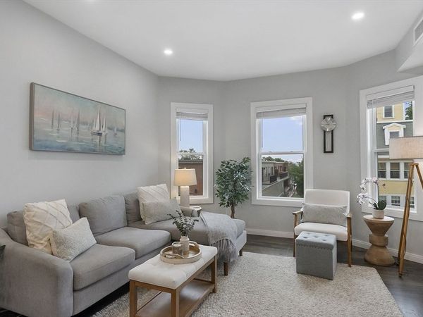 804 E 6th St, Unit 3, Boston, MA 02127