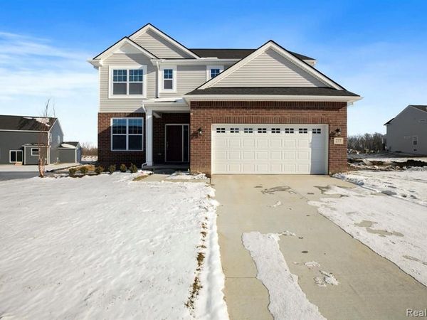 277 Springview Street , Ann Arbor Twp, MI 48103