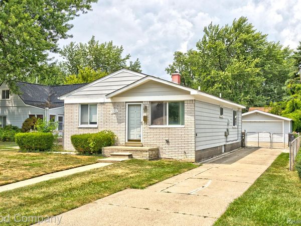 19143 Colorado Street, Roseville, Mi 48066