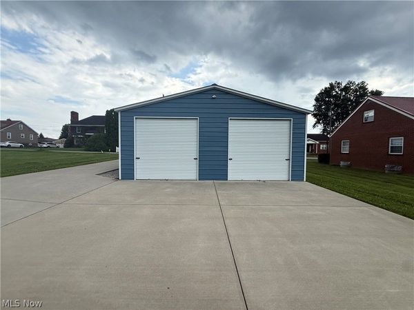 209 Vincent Lane , Follansbee, WV 26037